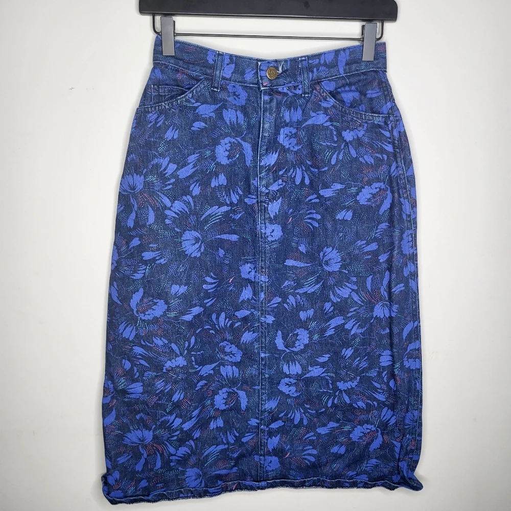 Lee Vintage Blue Floral Denim Midi Skirt Size 7